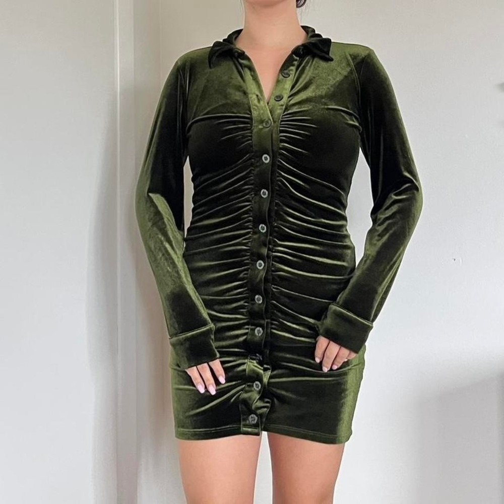 Holiday Bebe Green Velvet Ruched Button-Down Mini Dress